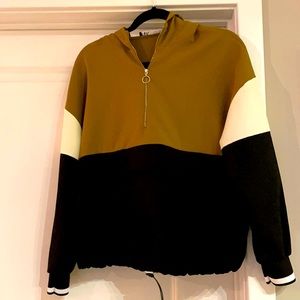 Zara Colorblock Pullover